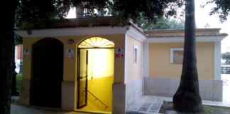 Bagni pubblici, scarsa igiene e solo per uomini