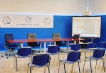 “La Fabbrica del Sapere” augura buone feste e ricorda i propri corsi attivi