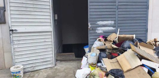 Sgombero dei locali seminterrati di via IV Novembre